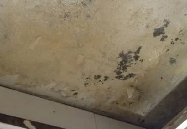 涪陵阳台漏水维修公司分享下涪陵卫生间渗水维修需要注意哪些问题。